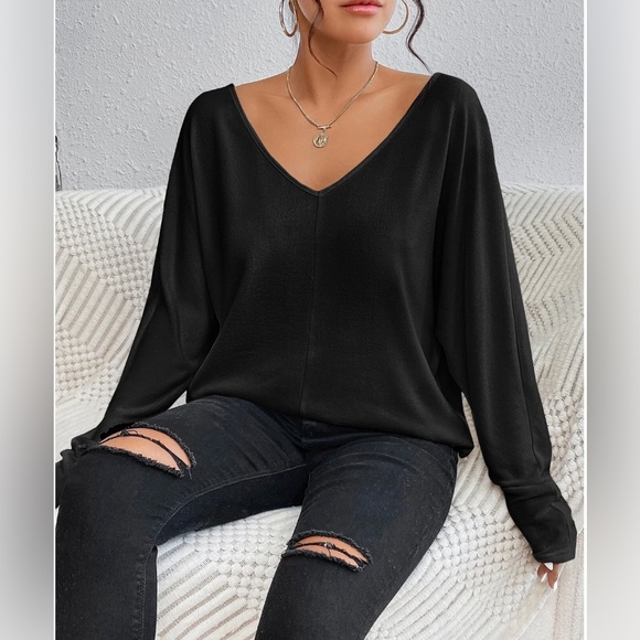 Black Oversized V Neck Batwing Long Sleeve Knit Tee - Picture 5 of 10